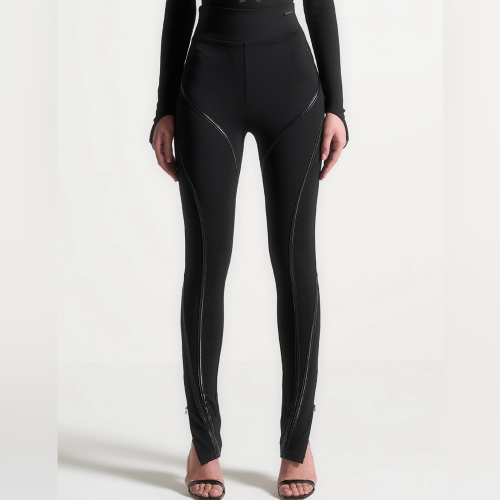 Maniere De Voir Black High-Waist Seam Detail Leggings